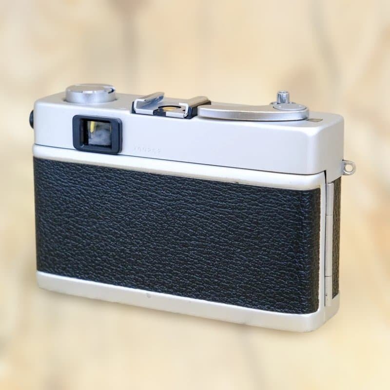 【整備品】KONICA C35 Flash matic コニカ　ケース付