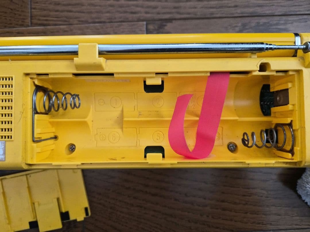 M*S様 【ジャンク品】National F3 ラジカセ イエロー