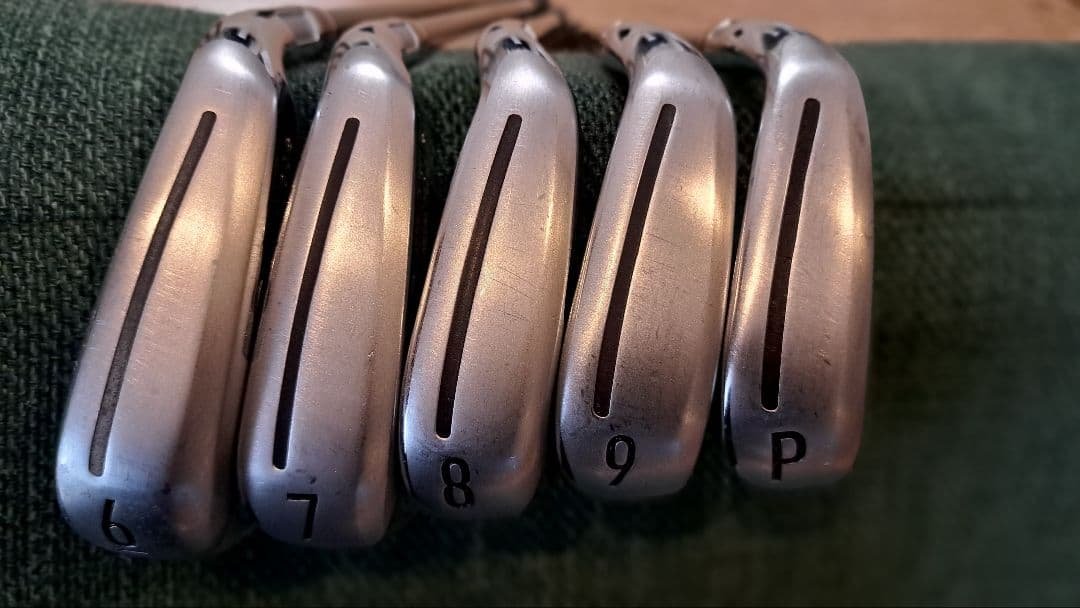 TaylorMade Mグローレアイアン（2018）5本カーボンRシャフト