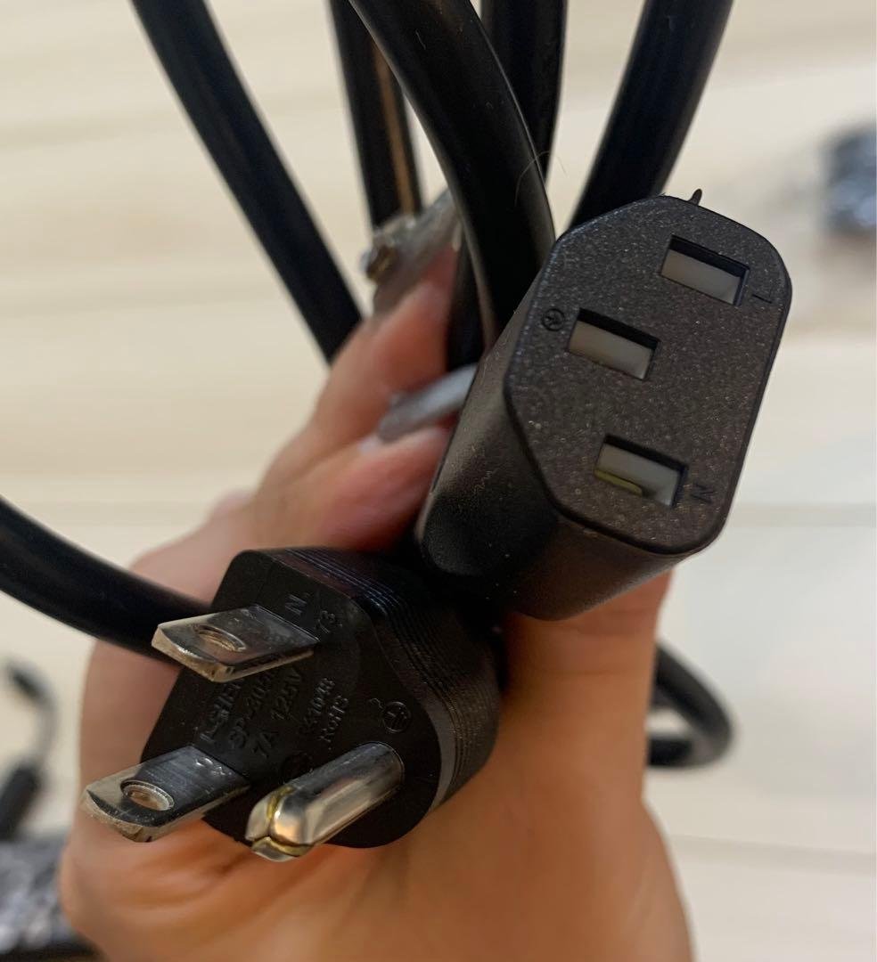 Wacom Cintiq 22 液晶ペンタブレット 本体＆付属品