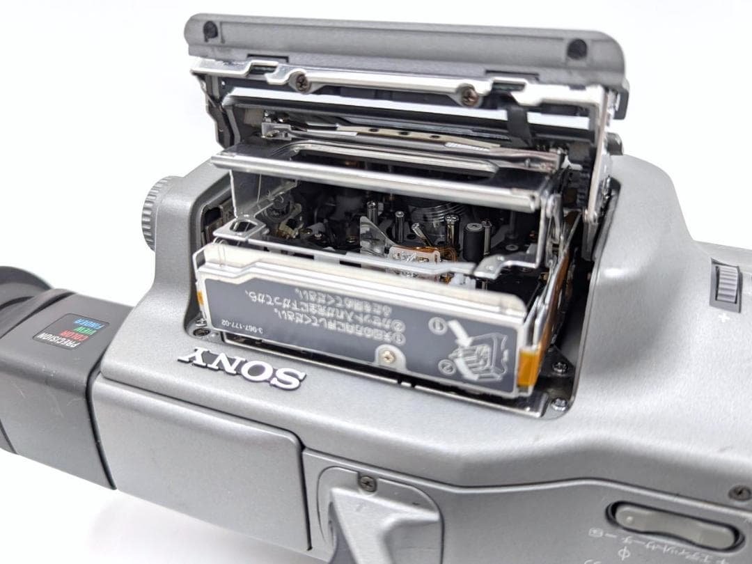 プロ向けモデル！ SONY ビデオカメラ DCR-VX1000 01