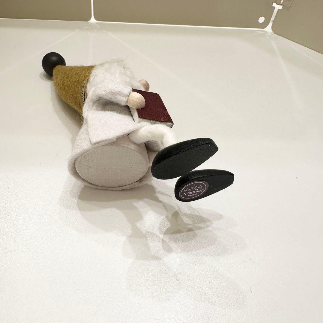 ノルディカ ニッセ クリスマスを待ちのぞむニッセ 2体セット　ベンチ付き