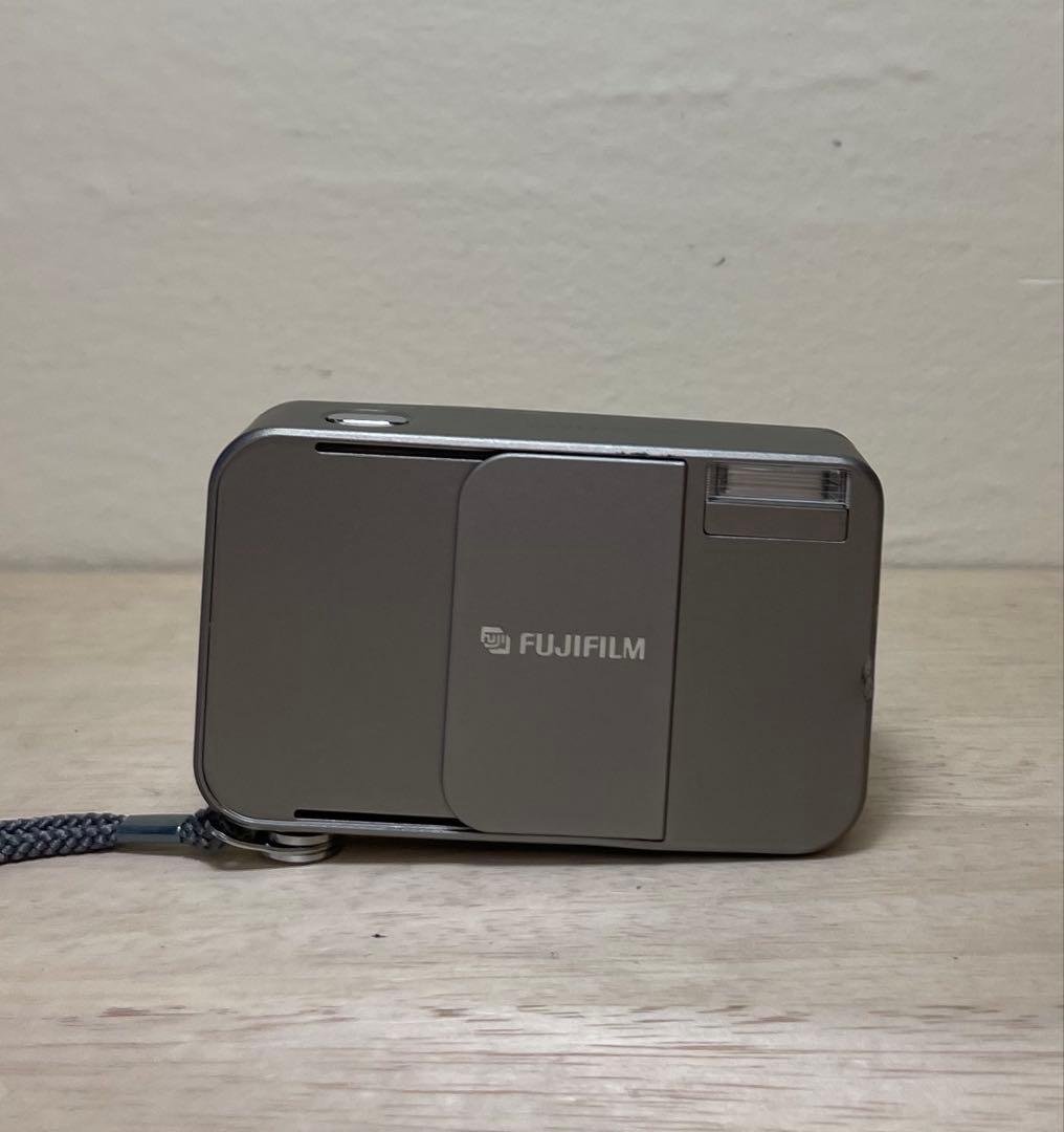 FUJIFILM CARDIA mini TIARA フジ フィルムカメラ