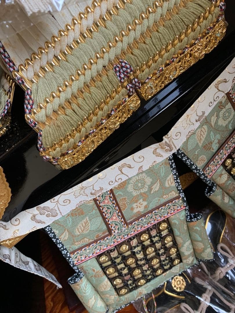 ☆兜鎧飾り　端午の節句