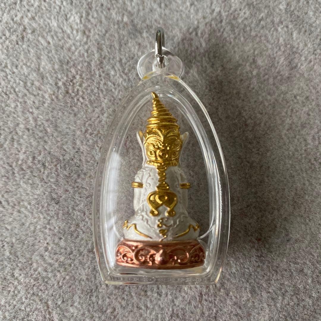 プラクルアン 精霊ンガン LPウィンユ師 超レア品 愛 成功 ビジネス運 御守り